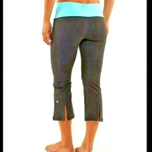 Brand New Lululemon 'Gather and Crow Crop' Leggings Black/ Blue Waistband Sz 10 - Picture 3 of 10